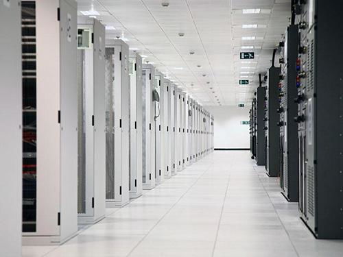 數(shù)據(jù)中心機房降噪與隔聲技術(shù) 為數(shù)據(jù)處理服務(wù)構(gòu)建寧靜高效的運行環(huán)境